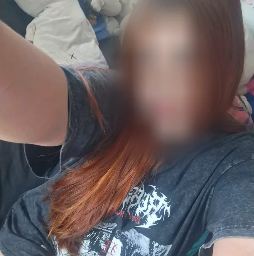Amira, 30