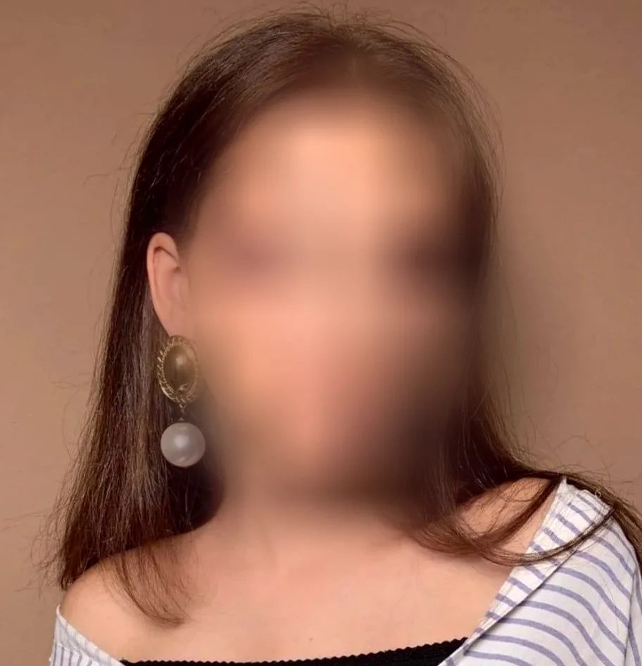 Olivia, 21
